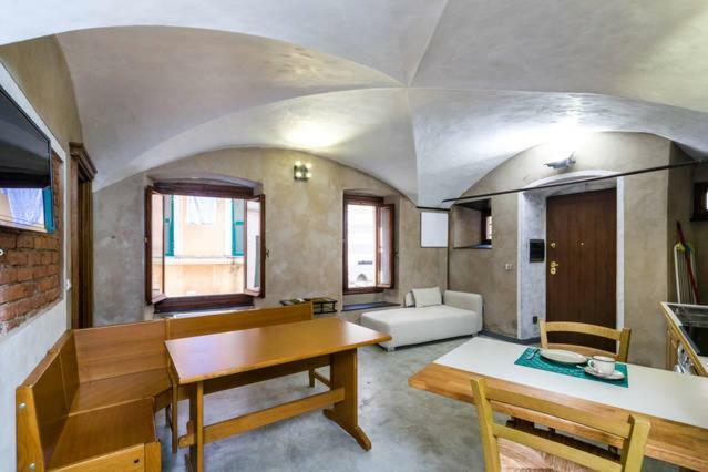 דירות Lovingenoa - Antico Convento מראה חיצוני תמונה
